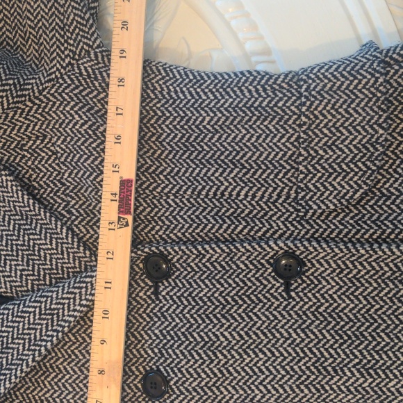 Vintage 80%wool, Herringbone velvet collar accent coat size small - Picture 9 of 16